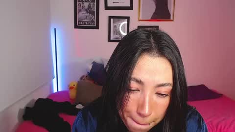 just lily online show from February 2025 01:05:02 AM