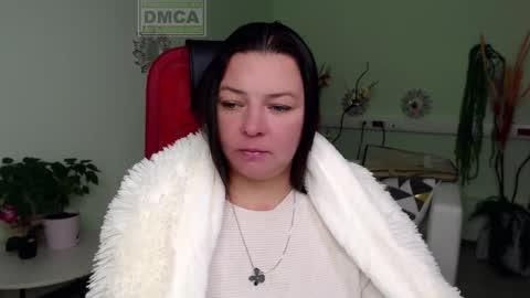 Lily online show from September 2025 04:49:01 AM