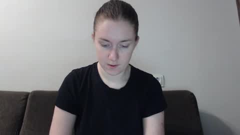 lily_love_x online show from February 2025 04:59:02 AM