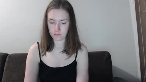 lily_love_x online show from September 2025 10:43:02 PM