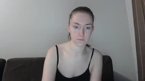 lily_love_x online show from October 2025 11:56:02 PM