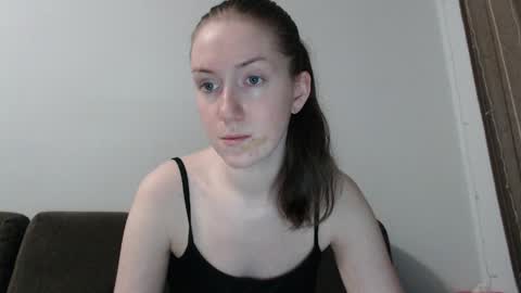 lily_love_x online show from April 2026 03:01:04 AM