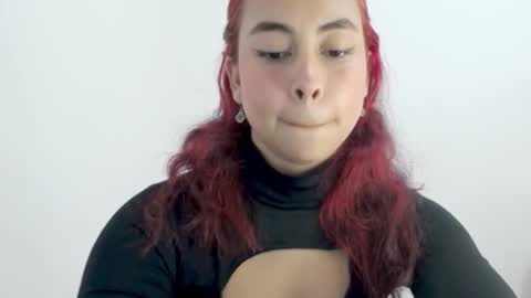 Lily Roberts online show from December 2025 03:13:02 AM