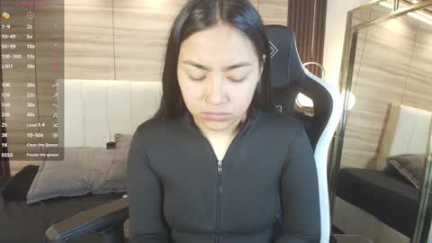 lily_waist online show from February 2026 11:03:02 AM