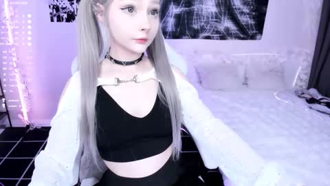 Lily online show from March 2026 01:56:02 AM