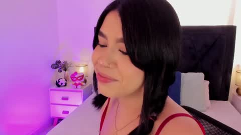 Snapshot of lily_woodz chatting on July 2026 02:41:02 PM LilyWoodz online show from July 2026 02:41:02 PM