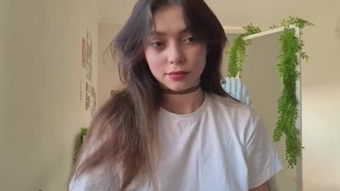 Lily   online show from September 2025 03:23:01 PM