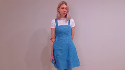 Lily online show from December 2025 02:16:02 AM