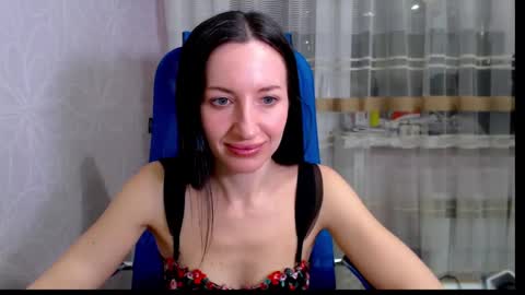 Lily online show from February 2025 07:09:01 PM