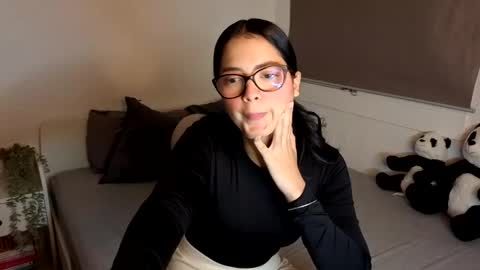 Snapshot of lilypanda chatting on November 2025 08:42:02 PM LillyPanda online show from November 2025 08:42:02 PM