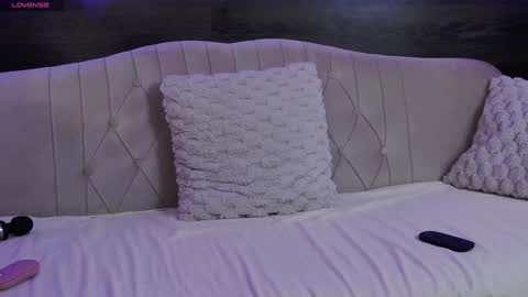      online show from January 2025 07:15:02 AM