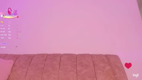 Lily  online show from October 2025 09:37:01 AM