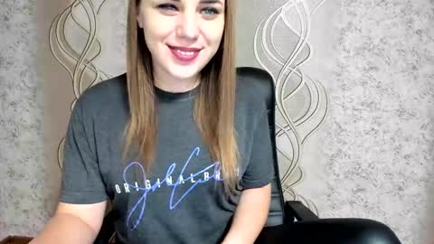 Snapshot of limebabykristi123 chatting on November 2025 10:42:02 PM online show from November 2025 10:42:02 PM