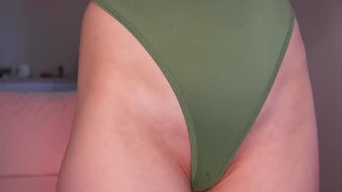 limy_sweet online show from February 2025 07:04:02 AM