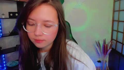 Lina online show from January 2025 02:14:02 AM