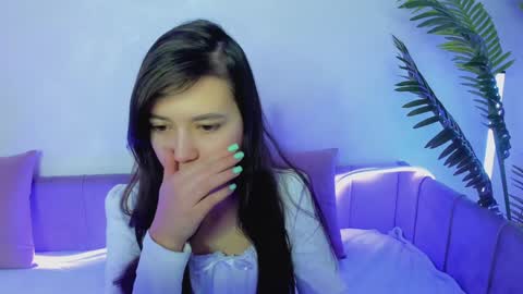 Lina online show from January 2025 02:01:01 AM