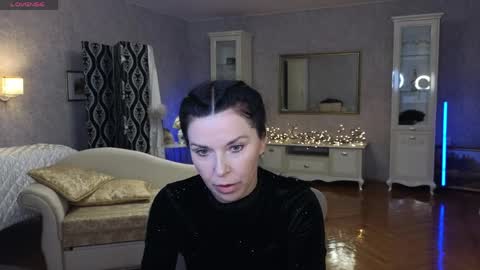 lina_flore online show from April 2026 08:17:02 PM