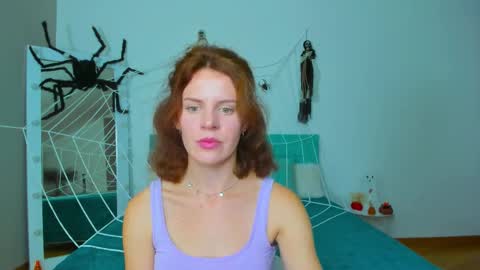 lina_muse_ online show from October 2025 12:04:02 PM