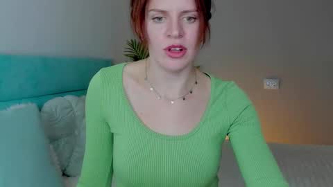 lina_muse_ online show from November 2025 04:07:02 PM