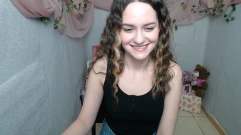 Lina online show from January 2025 06:44:02 AM