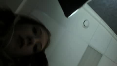 Snapshot of lina_vi chatting on January 2025 05:55:01 AM Lina online show from January 2025 05:55:01 AM