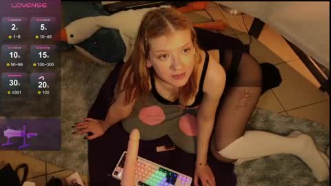 Lina online show from May 2026 08:26:02 PM