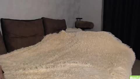 linaandliam online show from October 2025 04:27:02 PM