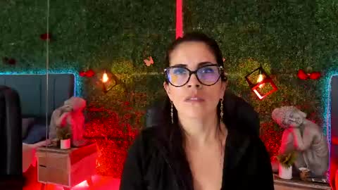 Lina  online show from June 2026 11:22:02 AM