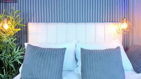 LinaGlam online show from September 2025 10:46:01 PM