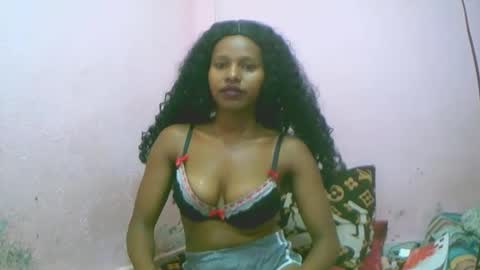 linah1123 online show from December 2025 08:12:01 AM