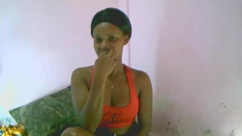 linah1123 online show from April 2026 09:23:01 PM