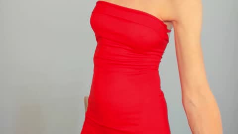 LinaLivee online show from December 2024 08:37:02 PM