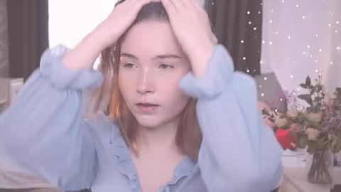 Lina online show from October 2025 04:30:01 AM