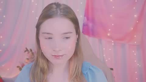 Lina online show from December 2025 04:50:02 AM