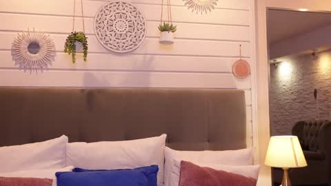 LinaReese online show from December 2024 05:02:01 AM