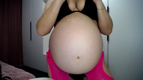 Lina Sparks online show from December 2024 08:12:02 PM