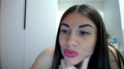 Lina Sparks online show from December 2024 10:47:02 PM