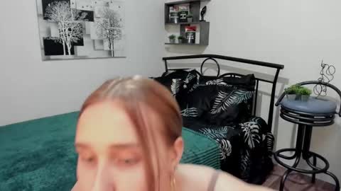 Lina online show from March 2025 12:58:02 AM