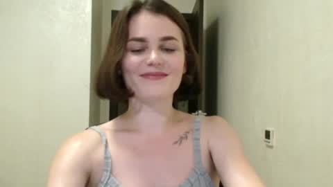 Snapshot of linda_aa chatting on June 2026 07:03:02 PM Linda online show from June 2026 07:03:02 PM