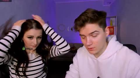 Linda online show from November 2025 08:25:02 PM