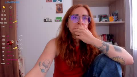 Giggles  online show from February 2025 02:52:02 PM