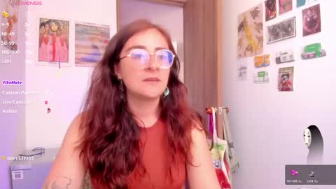 Snapshot of linda_giggle chatting on June 2026 07:26:02 PM Giggles online show from June 2026 07:26:02 PM