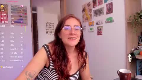 Snapshot of linda_giggle chatting on June 2026 03:33:01 PM Giggles online show from June 2026 03:33:01 PM