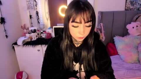 Lindaa maria  online show from March 2026 04:39:01 AM