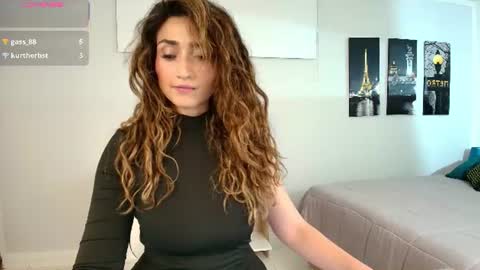 Snapshot of linda_morgan1 chatting on June 2026 10:41:02 AM Maria Paula online show from June 2026 10:41:02 AM