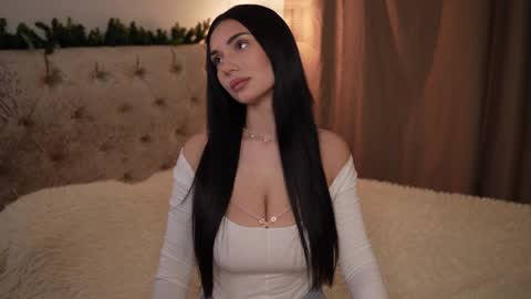 Call me Linda online show from February 2025 04:46:01 PM