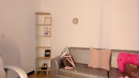 linda miller online show from January 2025 03:18:02 AM