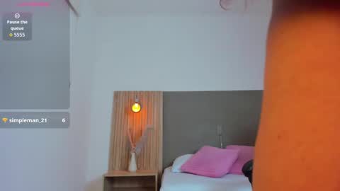 L I N D A online show from February 2026 07:34:02 PM