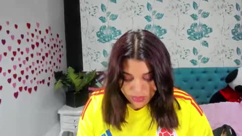    online show from January 2025 04:03:01 PM