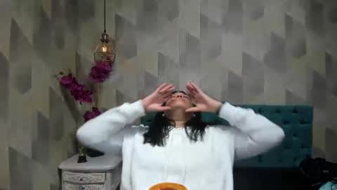    online show from September 2025 04:22:02 PM